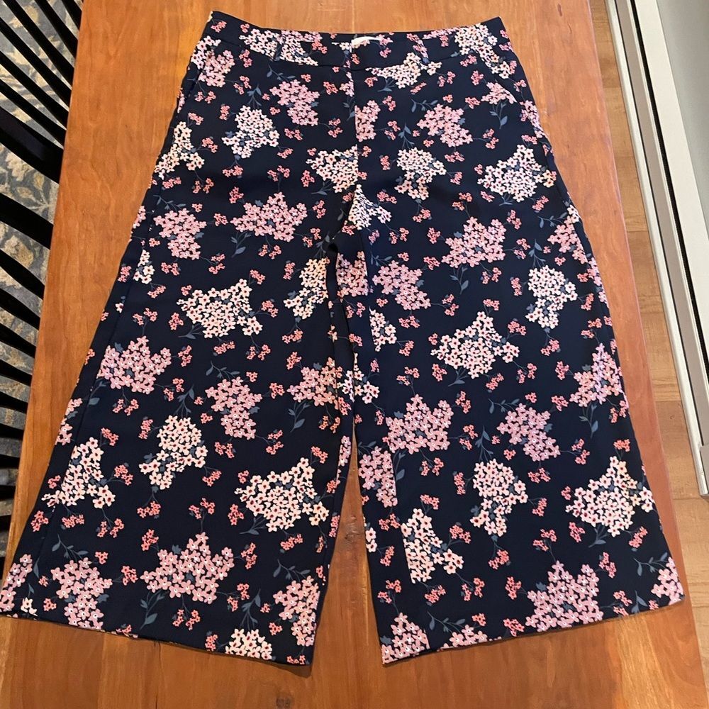Loft Outlet Size 14 Wide Leg Crop Floral Print Dress Pant Navy Blue Lightweight